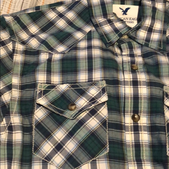 Button up shirt - Picture 2 of 2